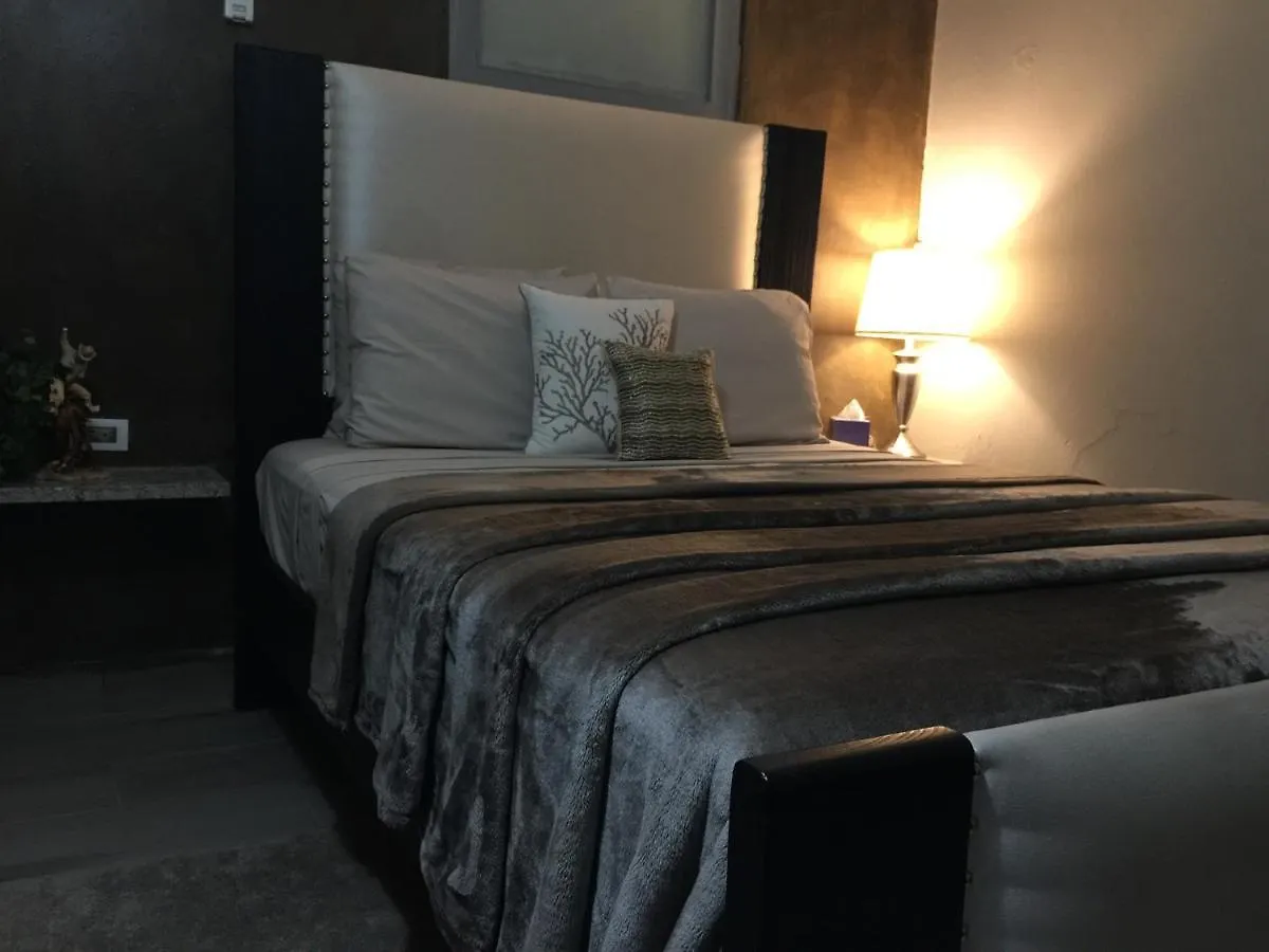Segovia Studio Units Carolina 3*,  Puerto Rico